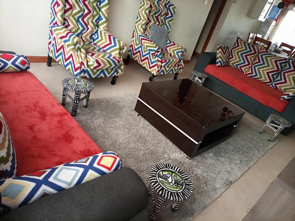 Jkia Homestays Найроби Номер фото